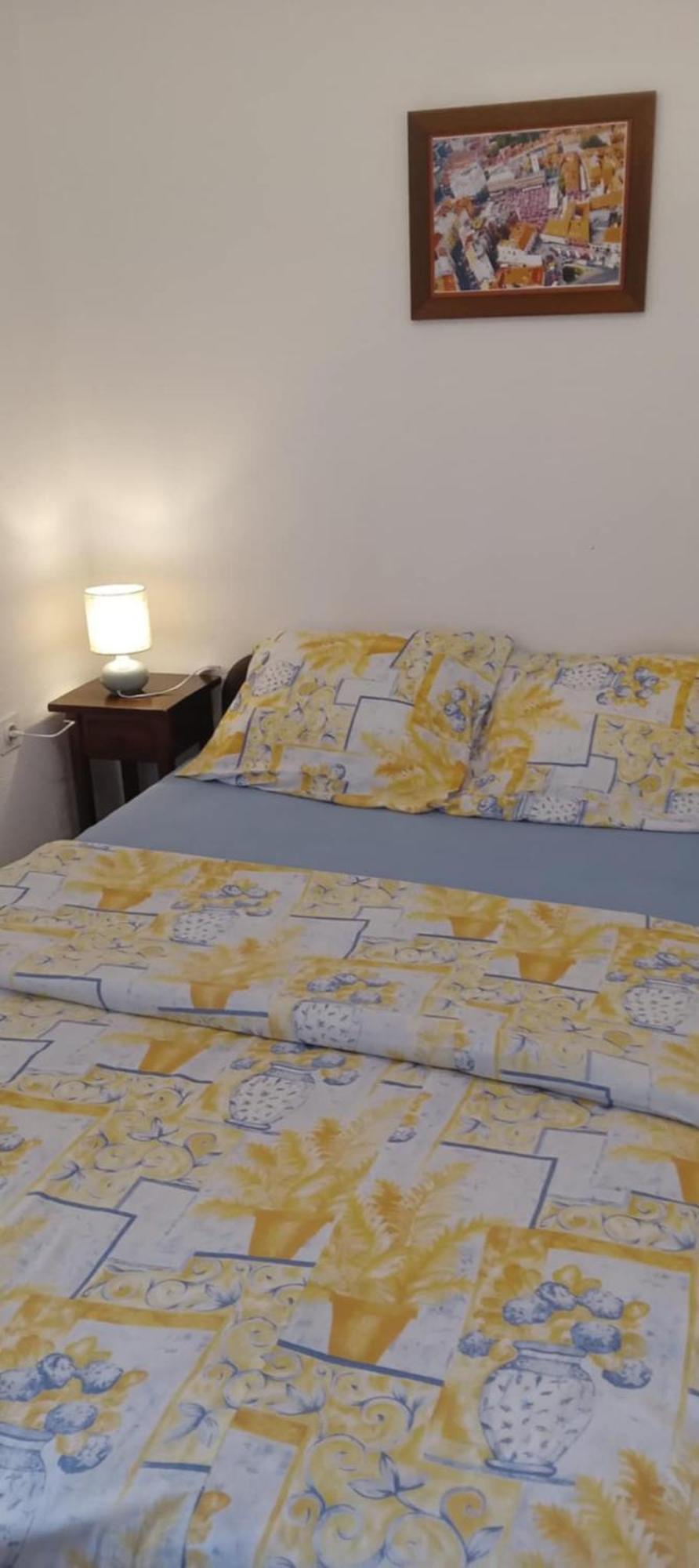 Metti Apartments 1 Kmeti Dış mekan fotoğraf