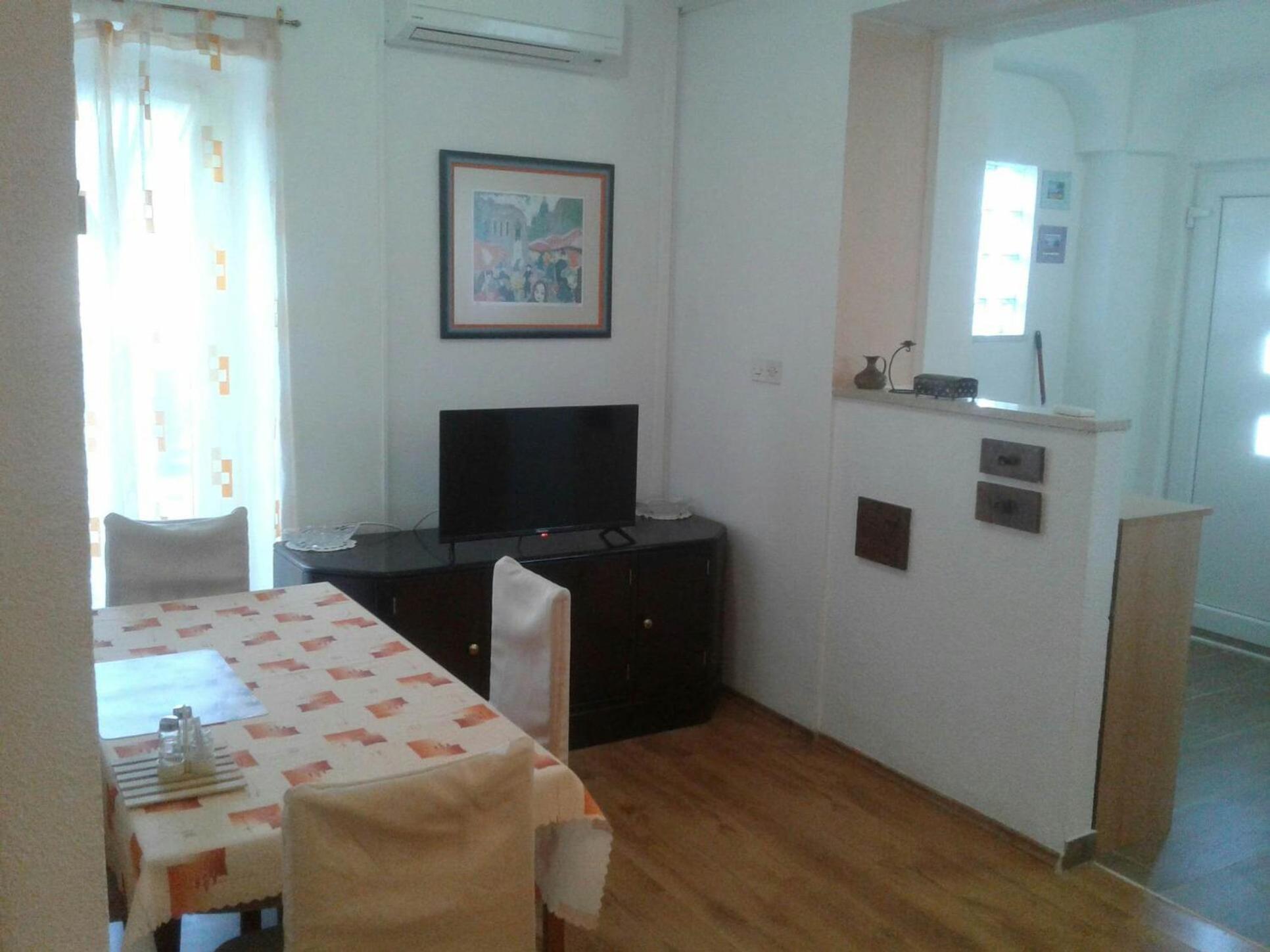Metti Apartments 1 Kmeti Dış mekan fotoğraf